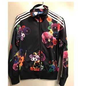 ADIDAS ORIGINAL TRACK JACKET  •SIZE SMALL 🌺